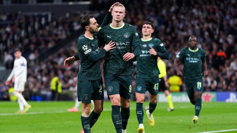 排面，泰州当地路牌上写着“苏超冠军城，泰州欢迎您”