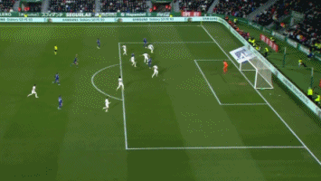 阿森纳3-1完胜拜仁，五档次差距尽显，欧冠小组赛掀翻对手