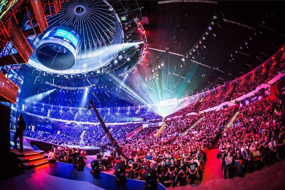 具耐心與創 具耐心與創