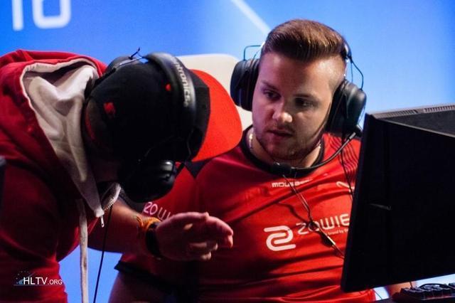 作为广厦队 作为广厦队